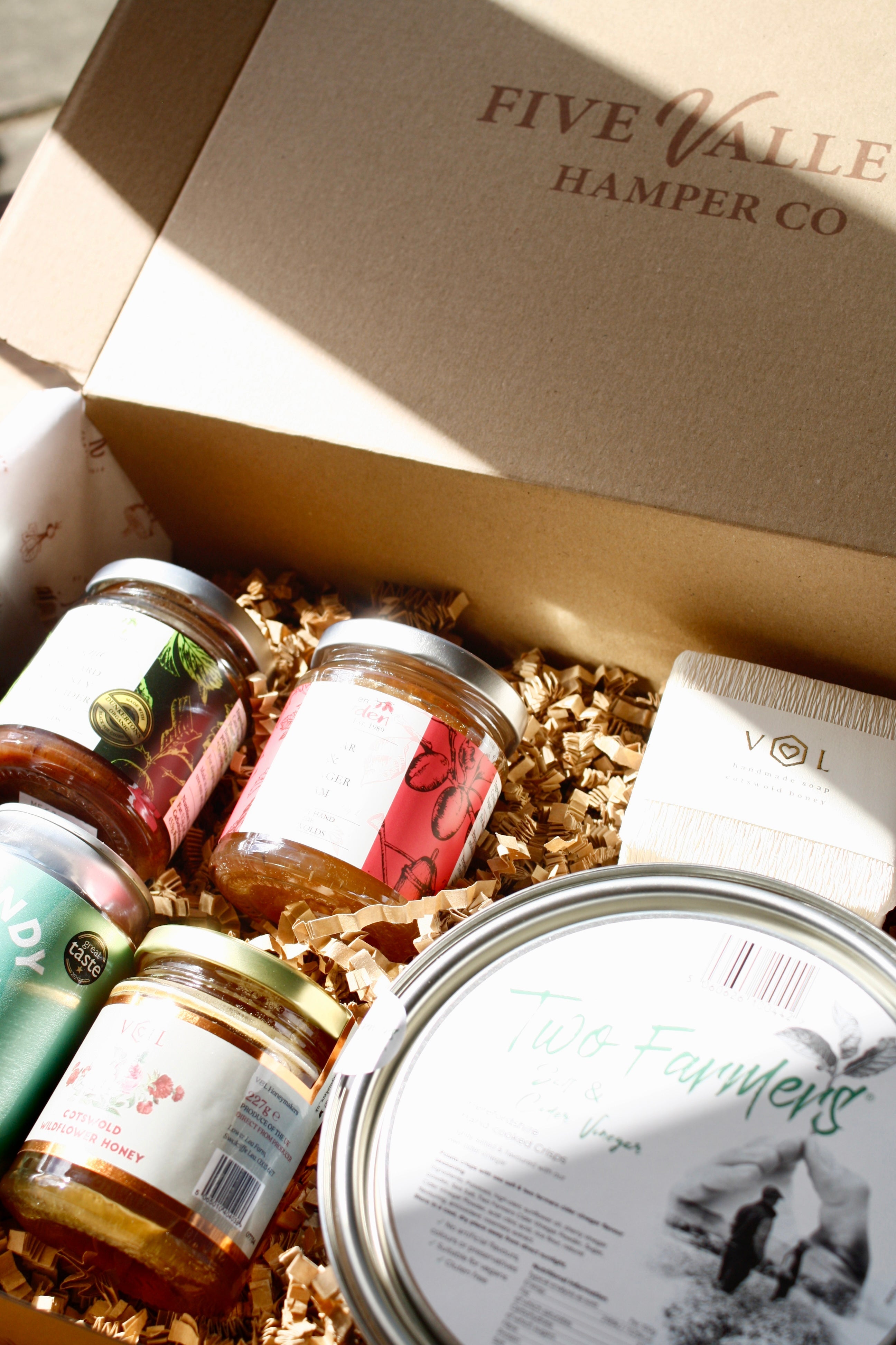 The Romance of Countryside Picnics